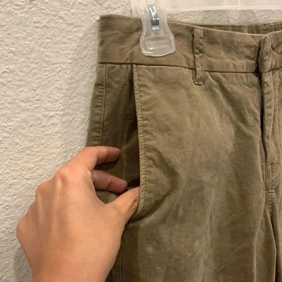 Vince Corduroy Cropped Classic Chino Tan Pant - Picture 5 of 9